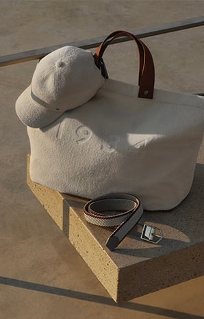 item.ImageAlternativeTextWithFallback