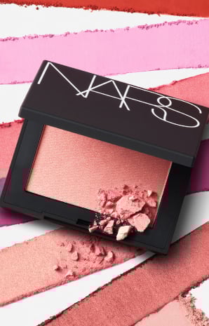 item.ImageAlternativeTextWithFallback