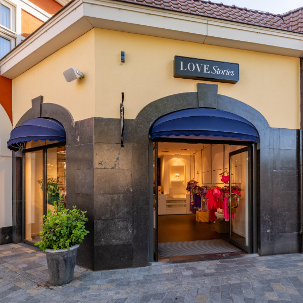 LOVE STORIES