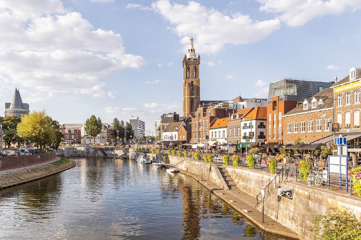 Travel and Shopping in Roermond