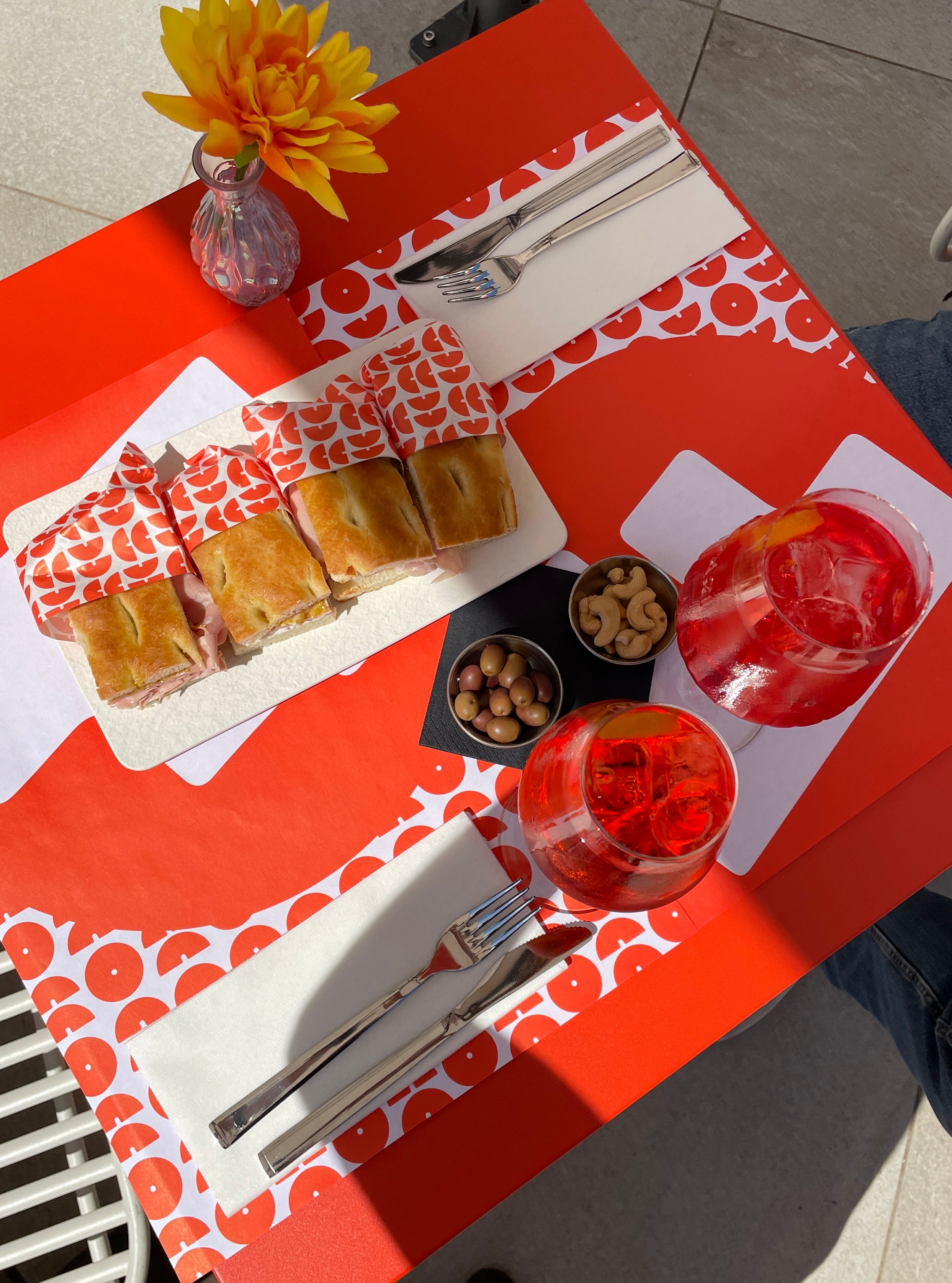 item.ImageAlternativeTextWithFallback